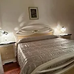 Akragaroom