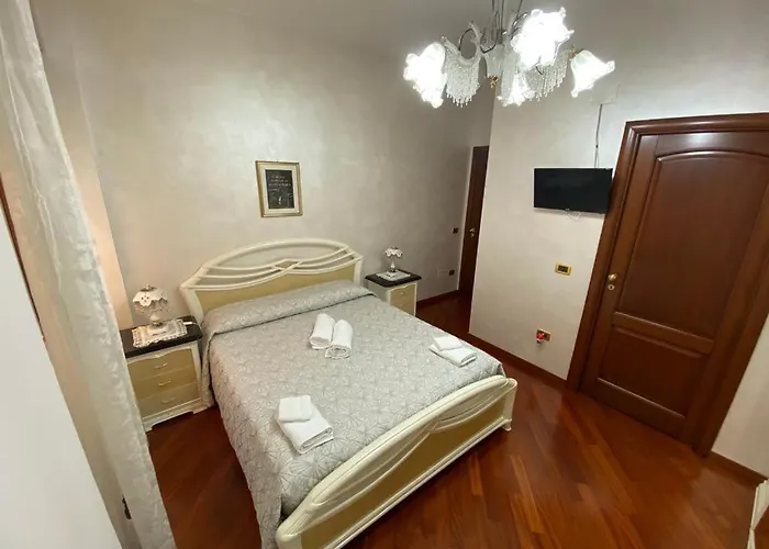 Konukevi Akragaroom Agrigento