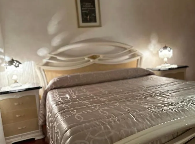 Akragaroom